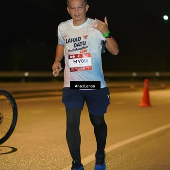 Runner Photo 7686764