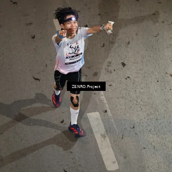 Runner Photo 7686766