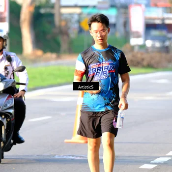 Runner Photo 7686767