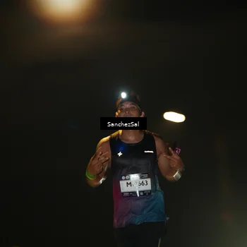 Runner Photo 7686805