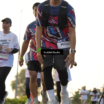 Runner Photo 7686808