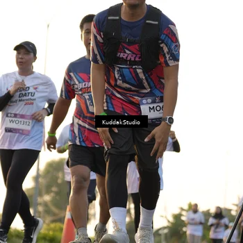 Runner Photo 7686813