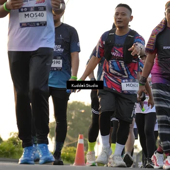 Runner Photo 7686817
