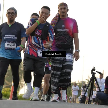 Runner Photo 7686821