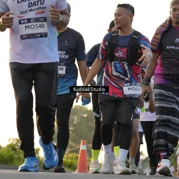 Runner Photo 7686826