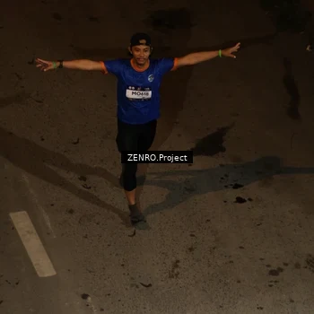 Runner Photo 7686830