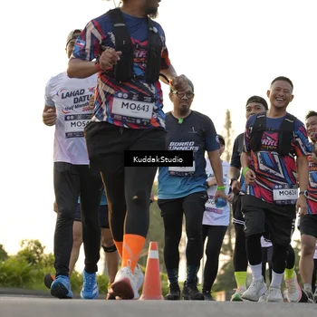 Runner Photo 7686832