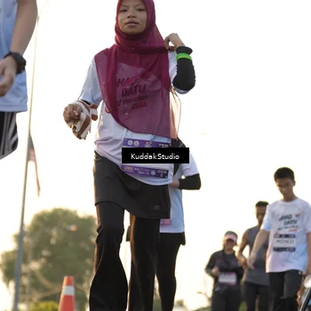 Runner Photo 7686882