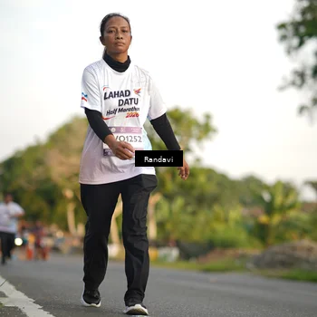 Runner Photo 7686913