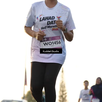 Runner Photo 7686914