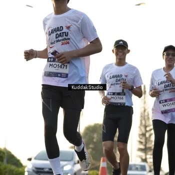 Runner Photo 7686919