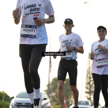 Runner Photo 7686921