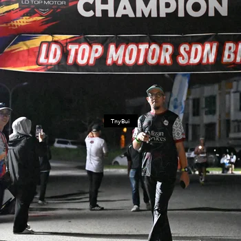 Runner Photo 7686941