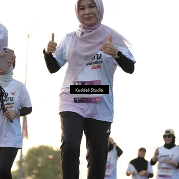 Runner Photo 7686943