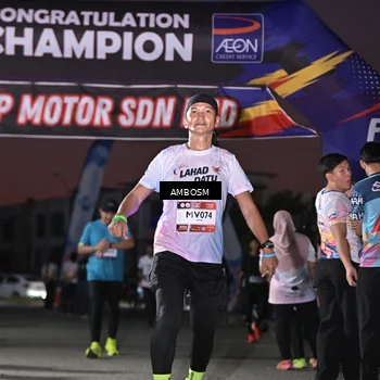 Runner Photo 7686944
