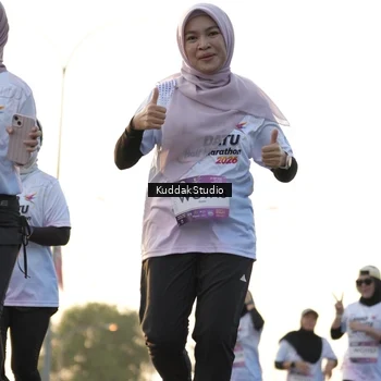 Runner Photo 7686945