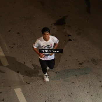 Runner Photo 7686947