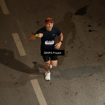 Runner Photo 7686948