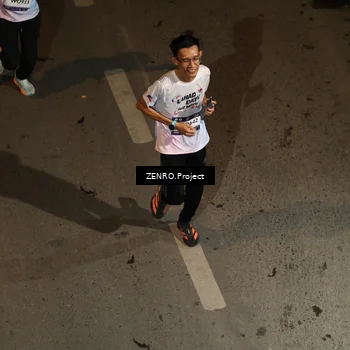 Runner Photo 7686959