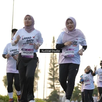 Runner Photo 7686966