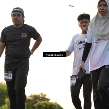 Runner Photo 7686974