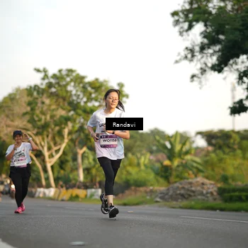 Runner Photo 7686989
