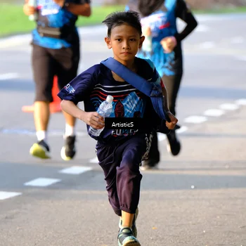 Runner Photo 7687027