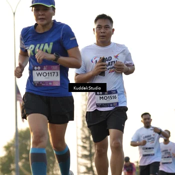 Runner Photo 7687055