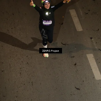 Runner Photo 7687070