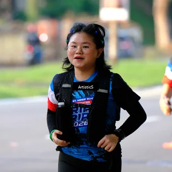 Runner Photo 7687075