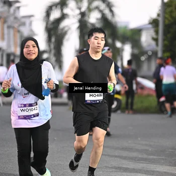 Runner Photo 7687096