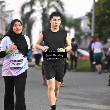 Runner Photo 7687118