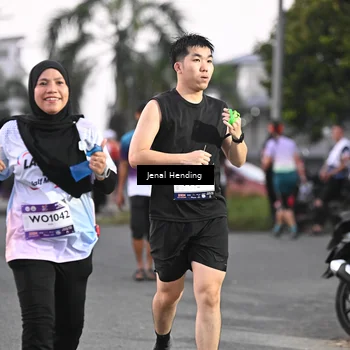 Runner Photo 7687119