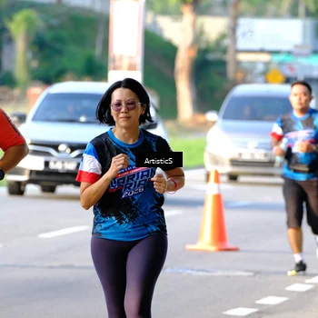 Runner Photo 7687130