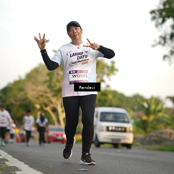 Runner Photo 7687134