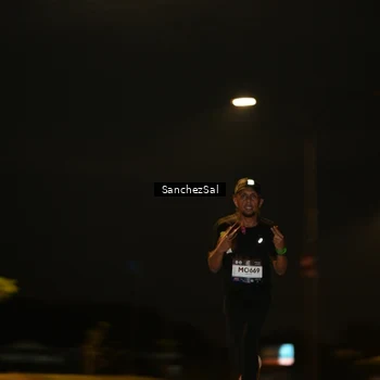 Runner Photo 7687135