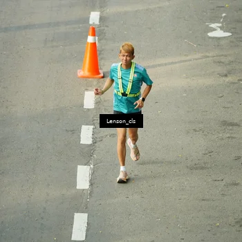 Runner Photo 7687149