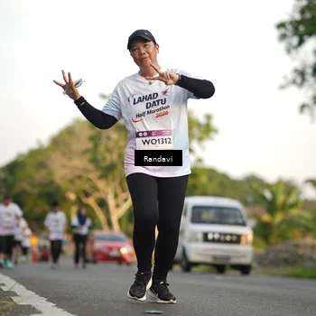 Runner Photo 7687153