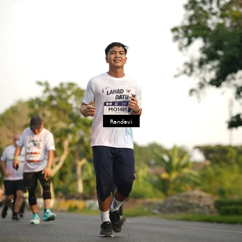 Runner Photo 7687160