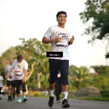 Runner Photo 7687166