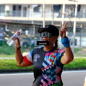 Runner Photo 7687197