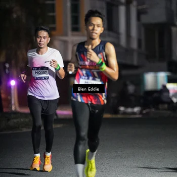 Runner Photo 7687227