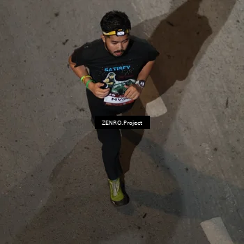 Runner Photo 7687239
