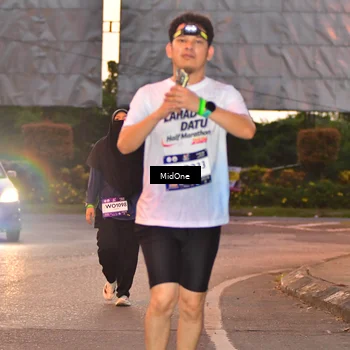 Runner Photo 7687240