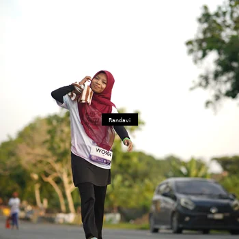 Runner Photo 7687262