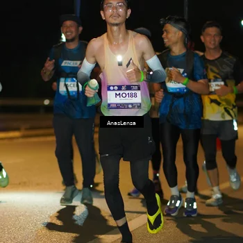 Runner Photo 7687265