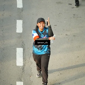 Runner Photo 7687269