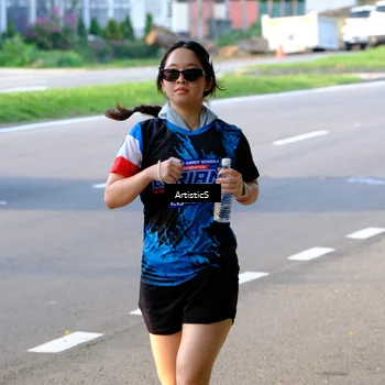 Runner Photo 7687307