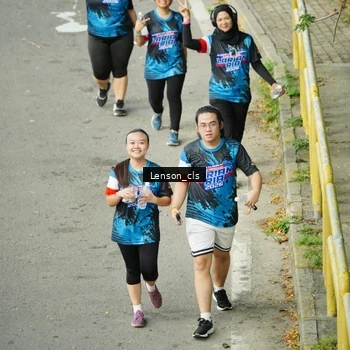 Runner Photo 7687315