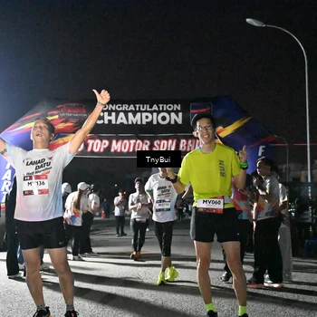 Runner Photo 7687347